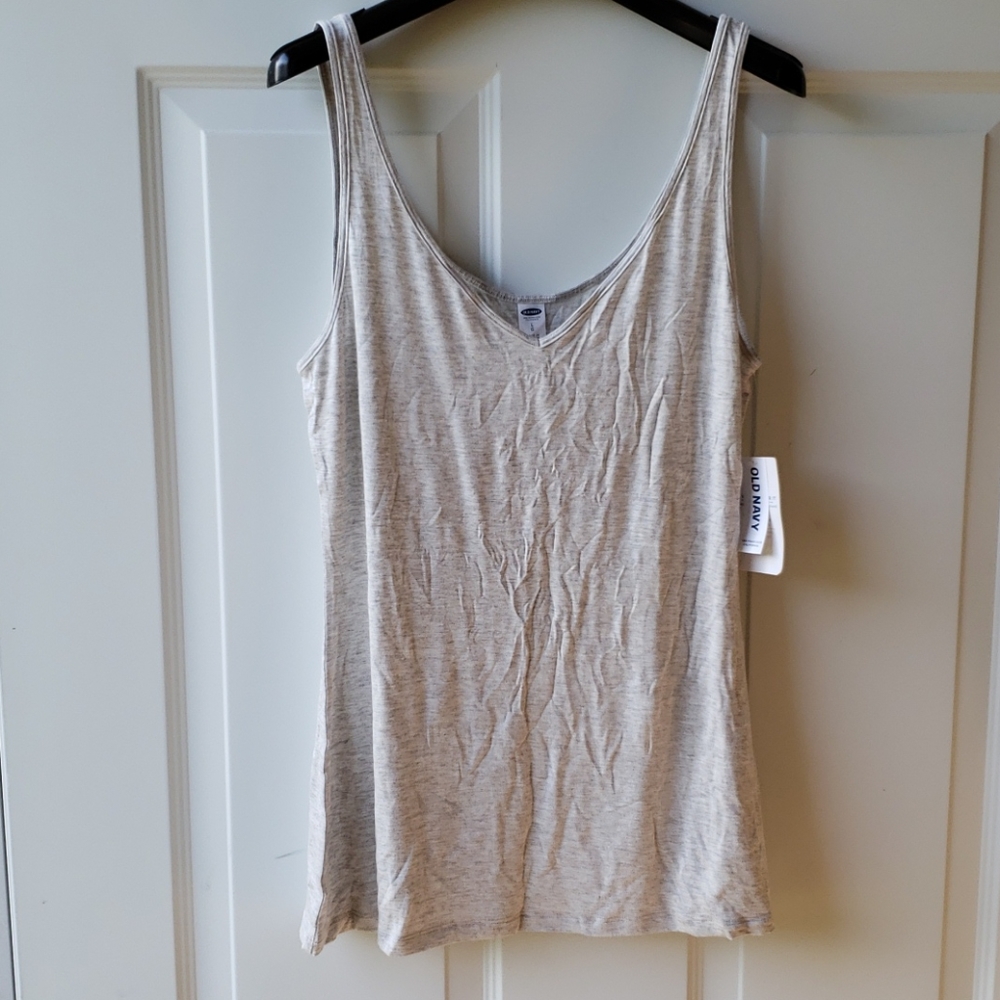 Old Navy grey tank top